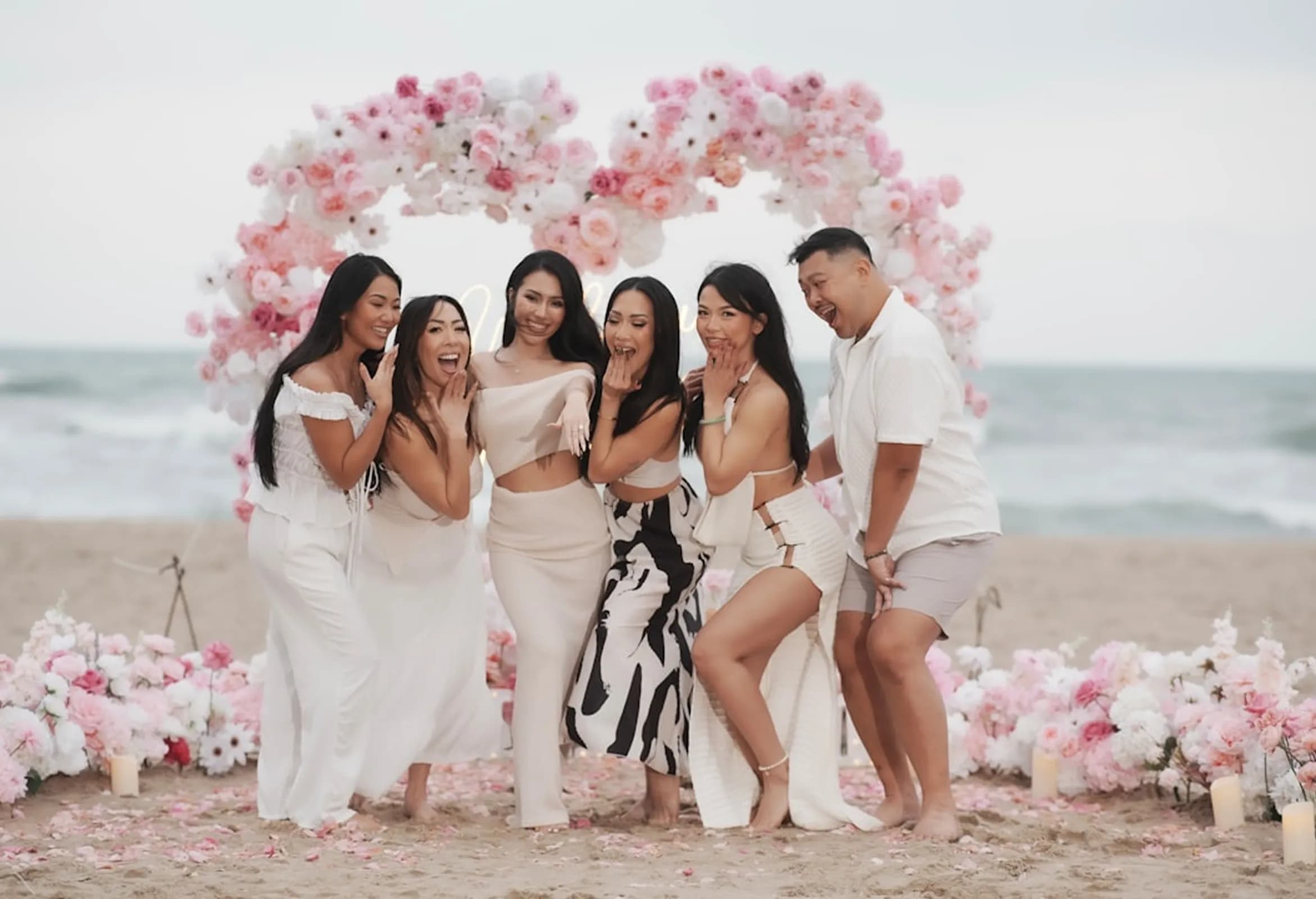 Receive the best love tracks from InsMelo love song generator